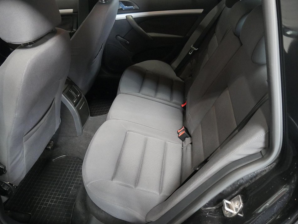 Škoda Octavia II 1.6i 