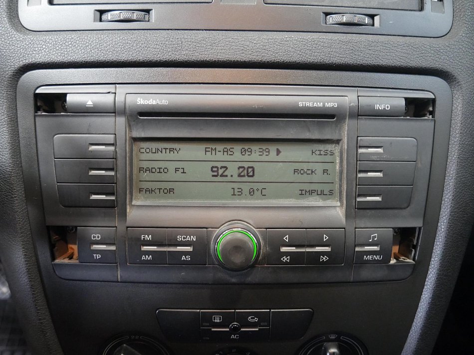 Škoda Octavia II 1.6i 