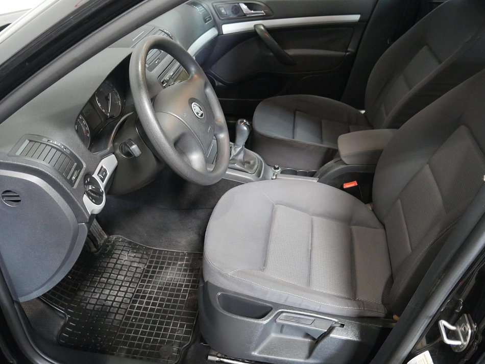 Škoda Octavia II 1.6i 