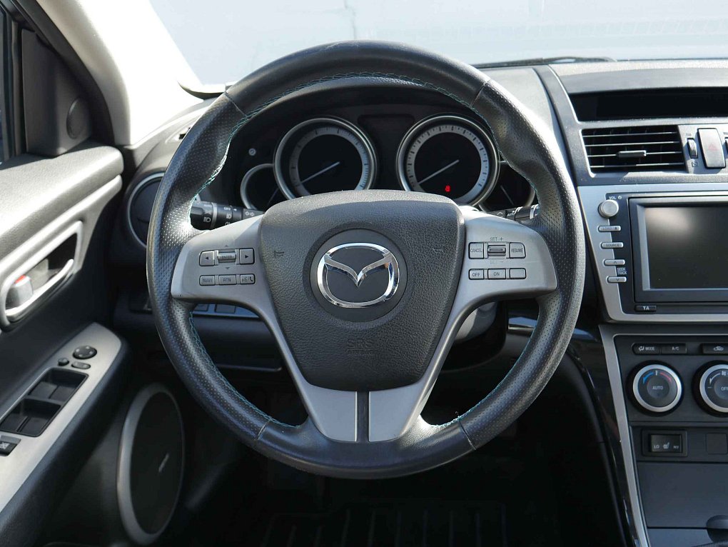 Mazda 6 2.5 i 