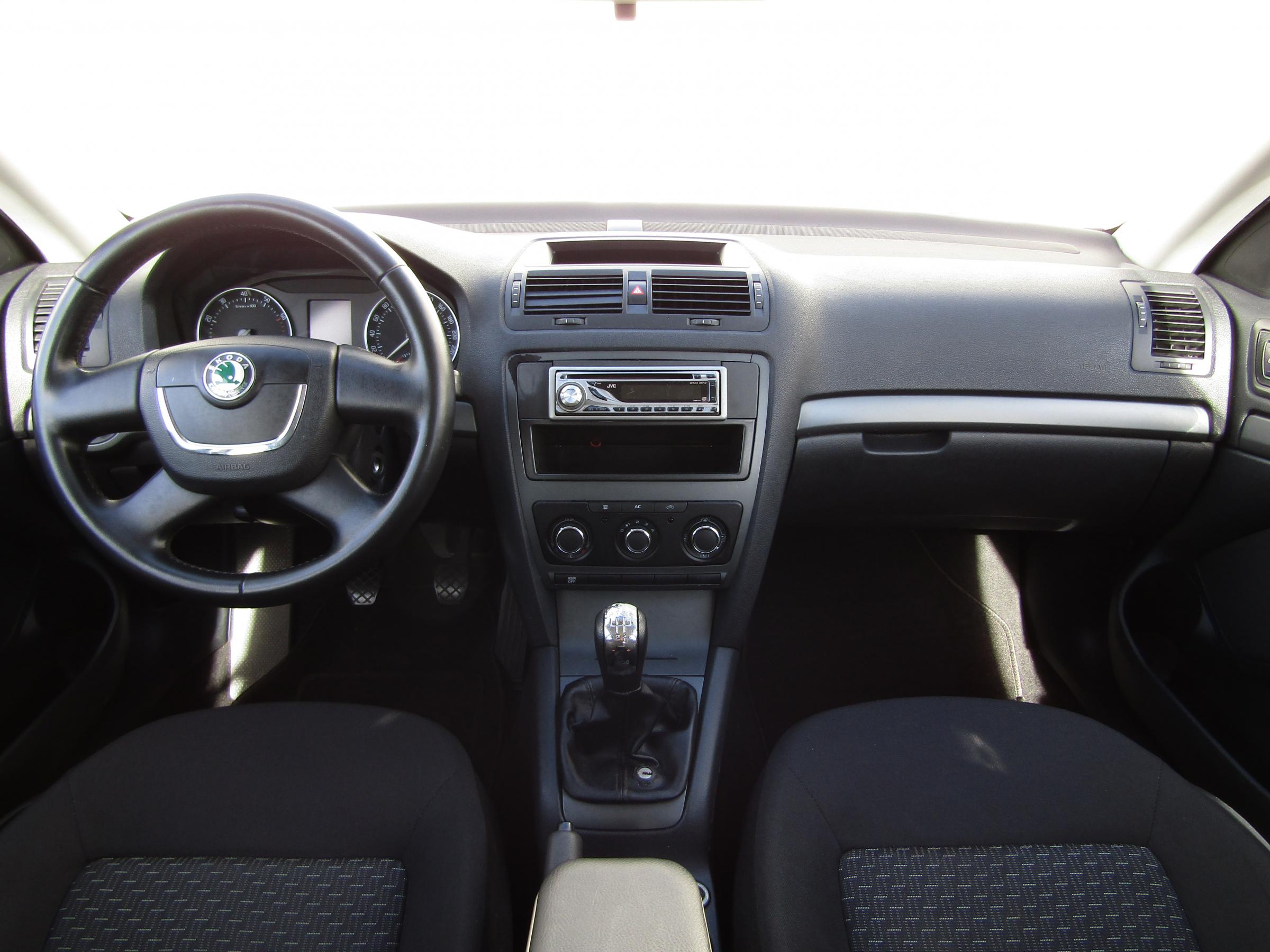 Škoda Octavia II, 2009 - pohled č. 11