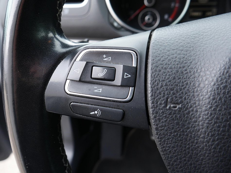 Volkswagen Golf 1.4 TSi 