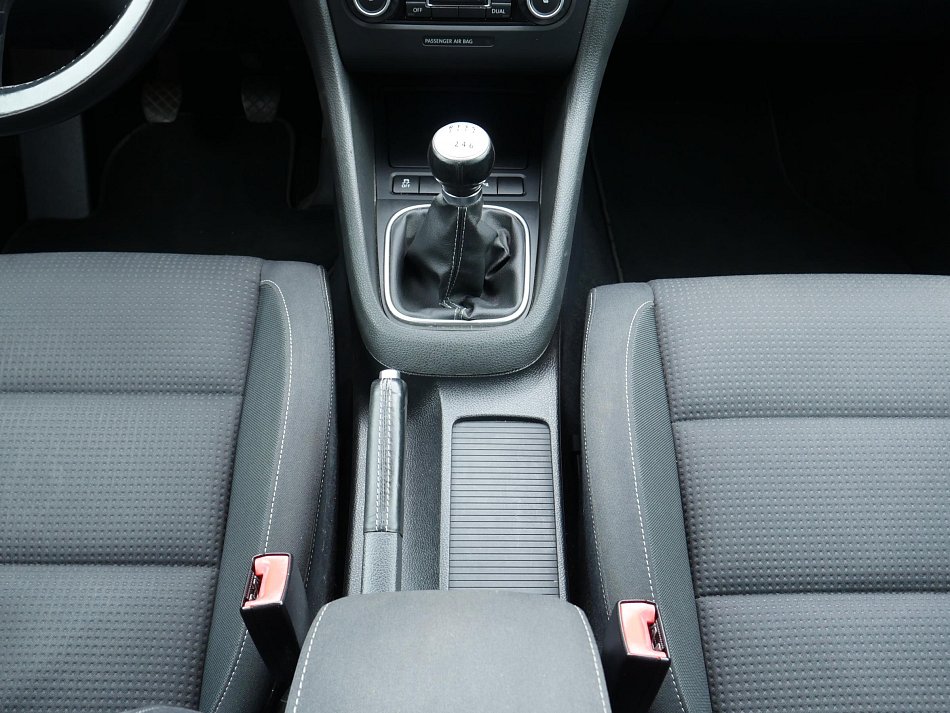 Volkswagen Golf 1.4 TSi 