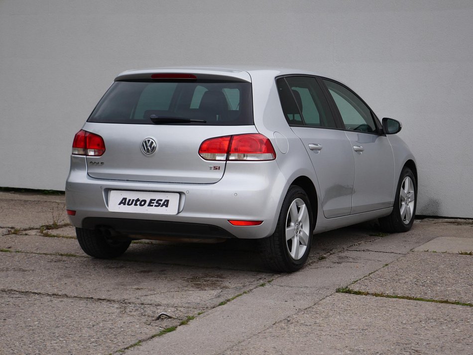 Volkswagen Golf 1.4 TSi 