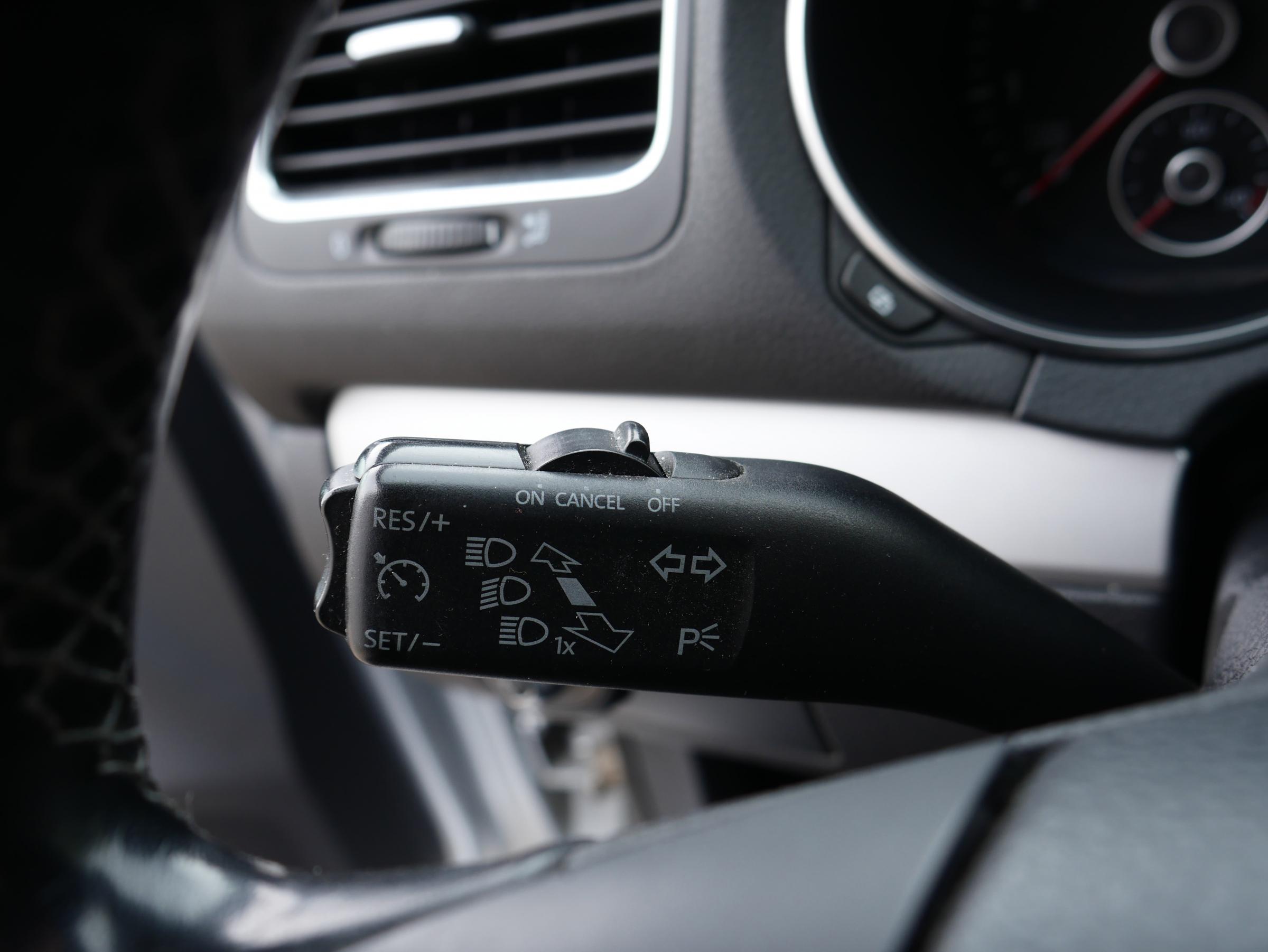 Volkswagen Golf, 2010 - pohled č. 13