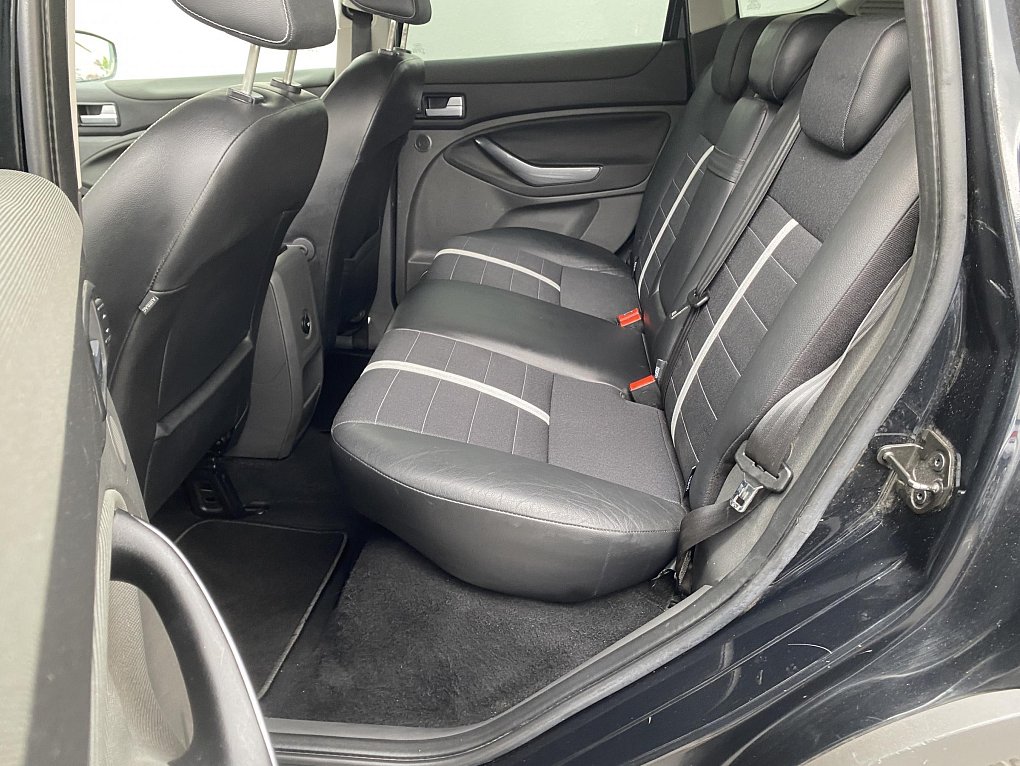 Ford Kuga 2.0 TDCi Titanium