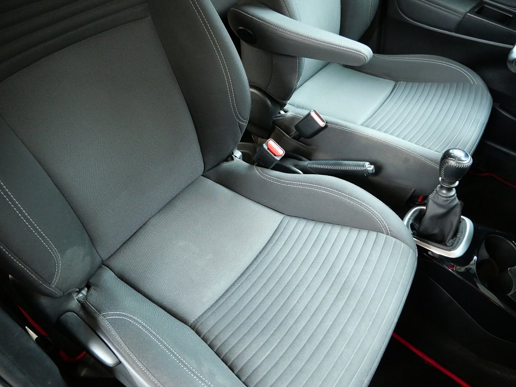 Toyota Yaris 1.3VVT-i 