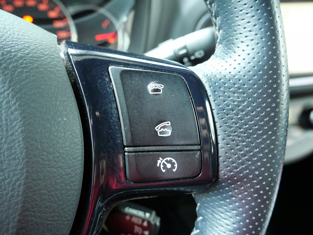 Toyota Yaris 1.3VVT-i 