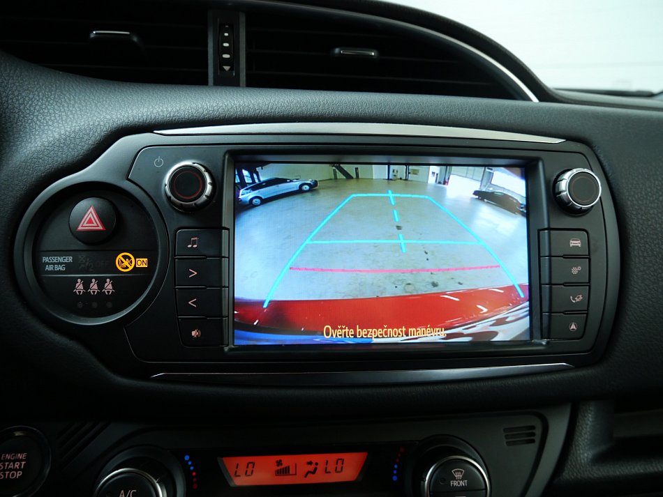 Toyota Yaris 1.3VVT-i 