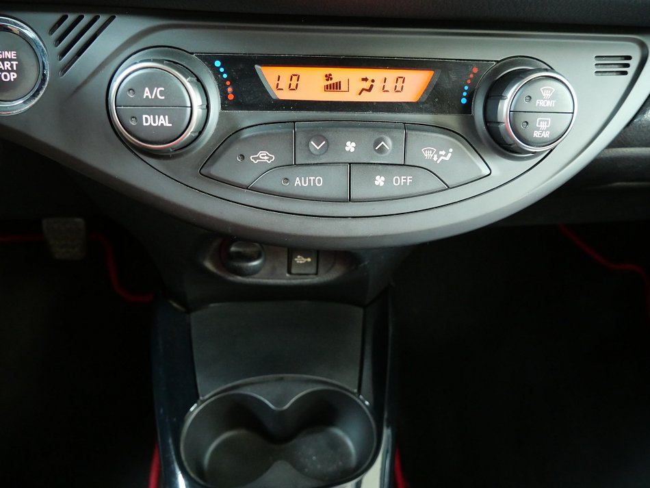 Toyota Yaris 1.3VVT-i 