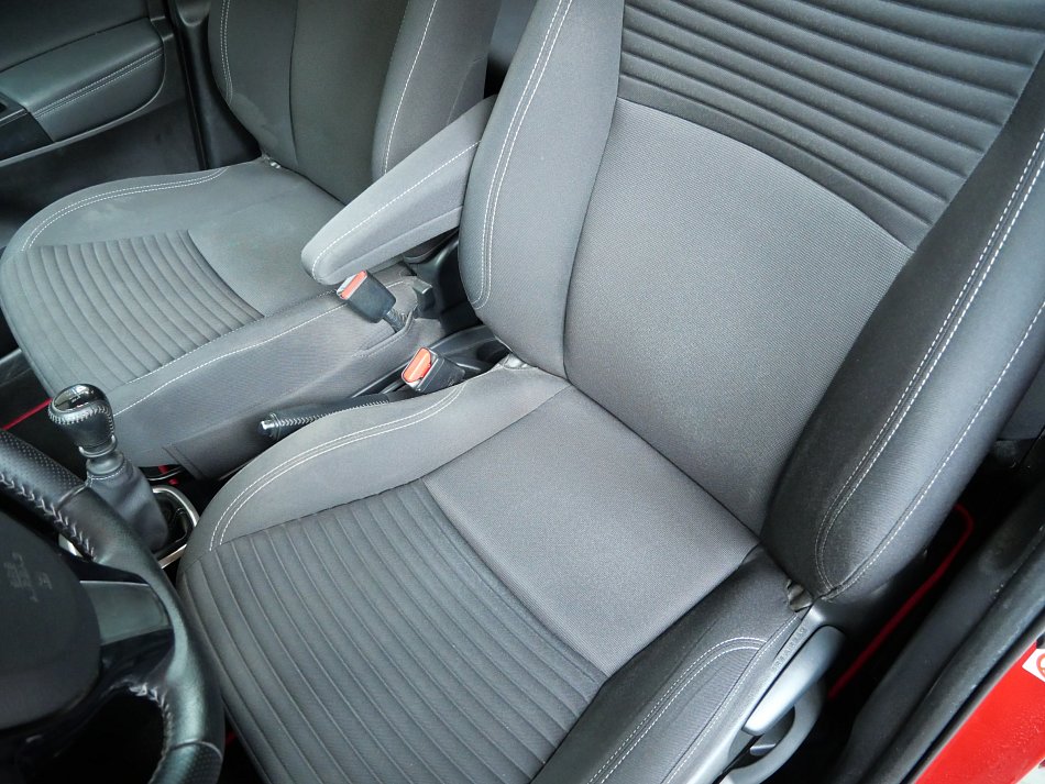 Toyota Yaris 1.3VVT-i 