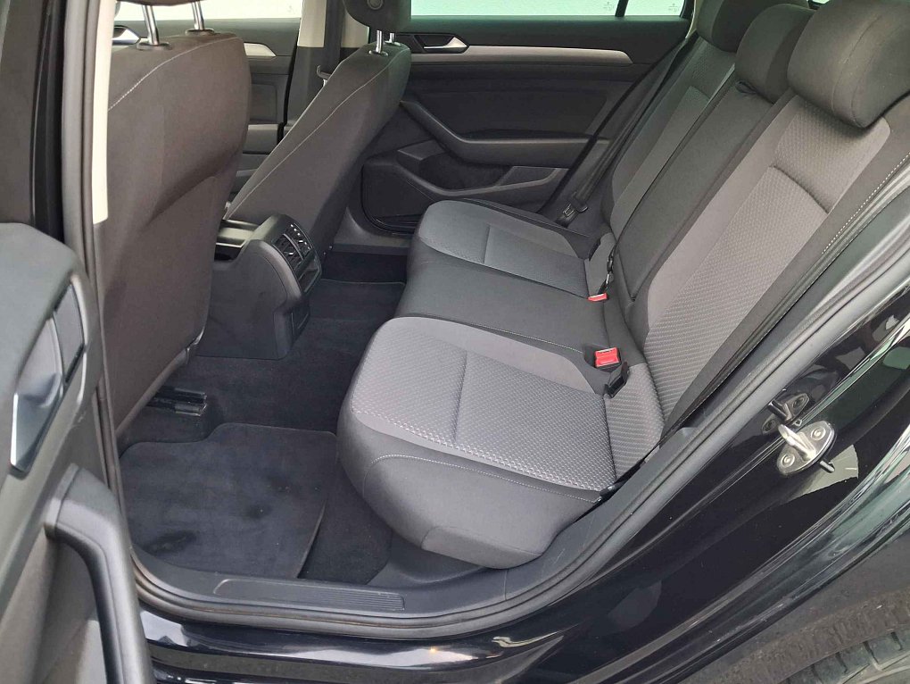 Volkswagen Passat 1.6TDi 