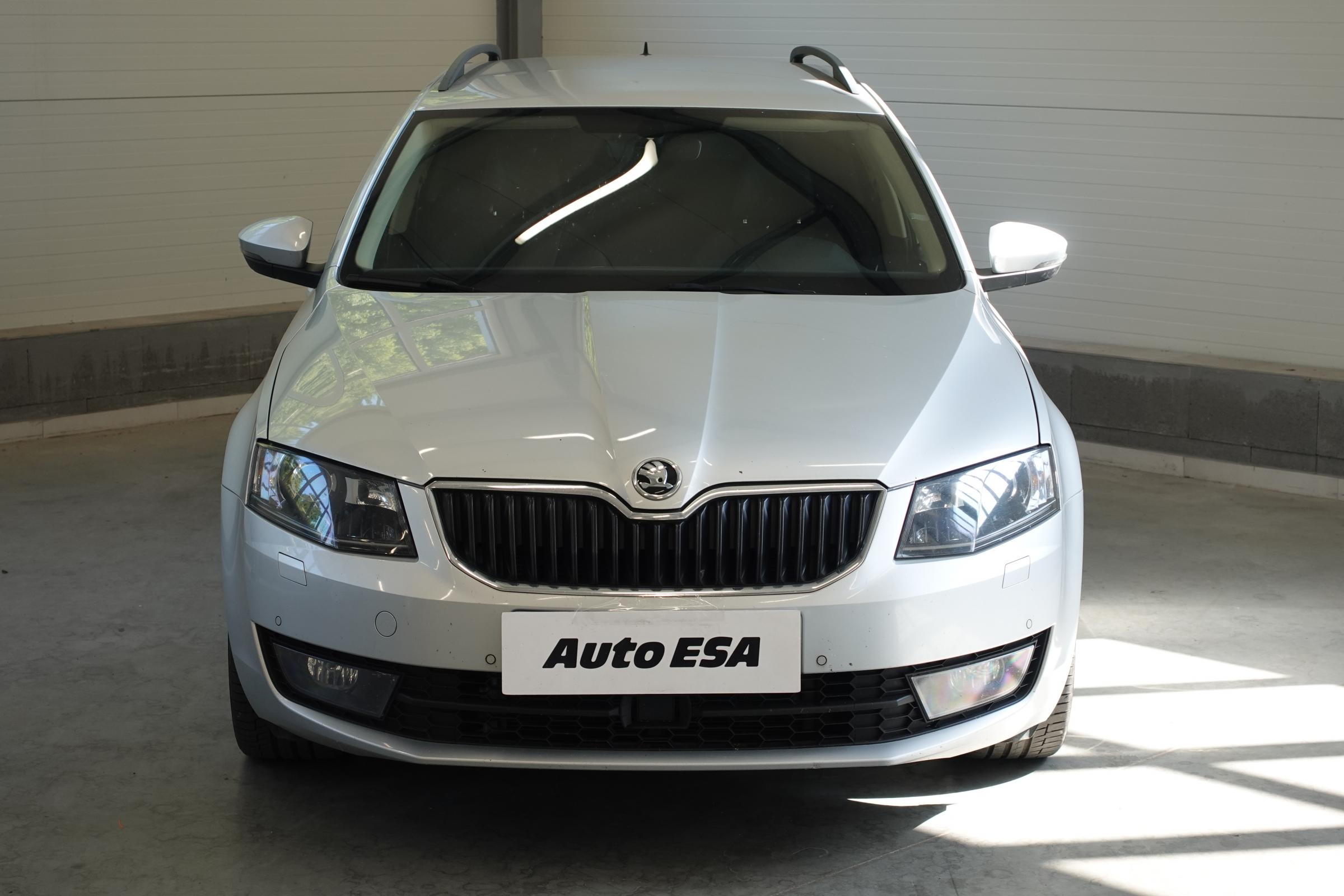 Škoda Octavia III, 2017 - pohled č. 2