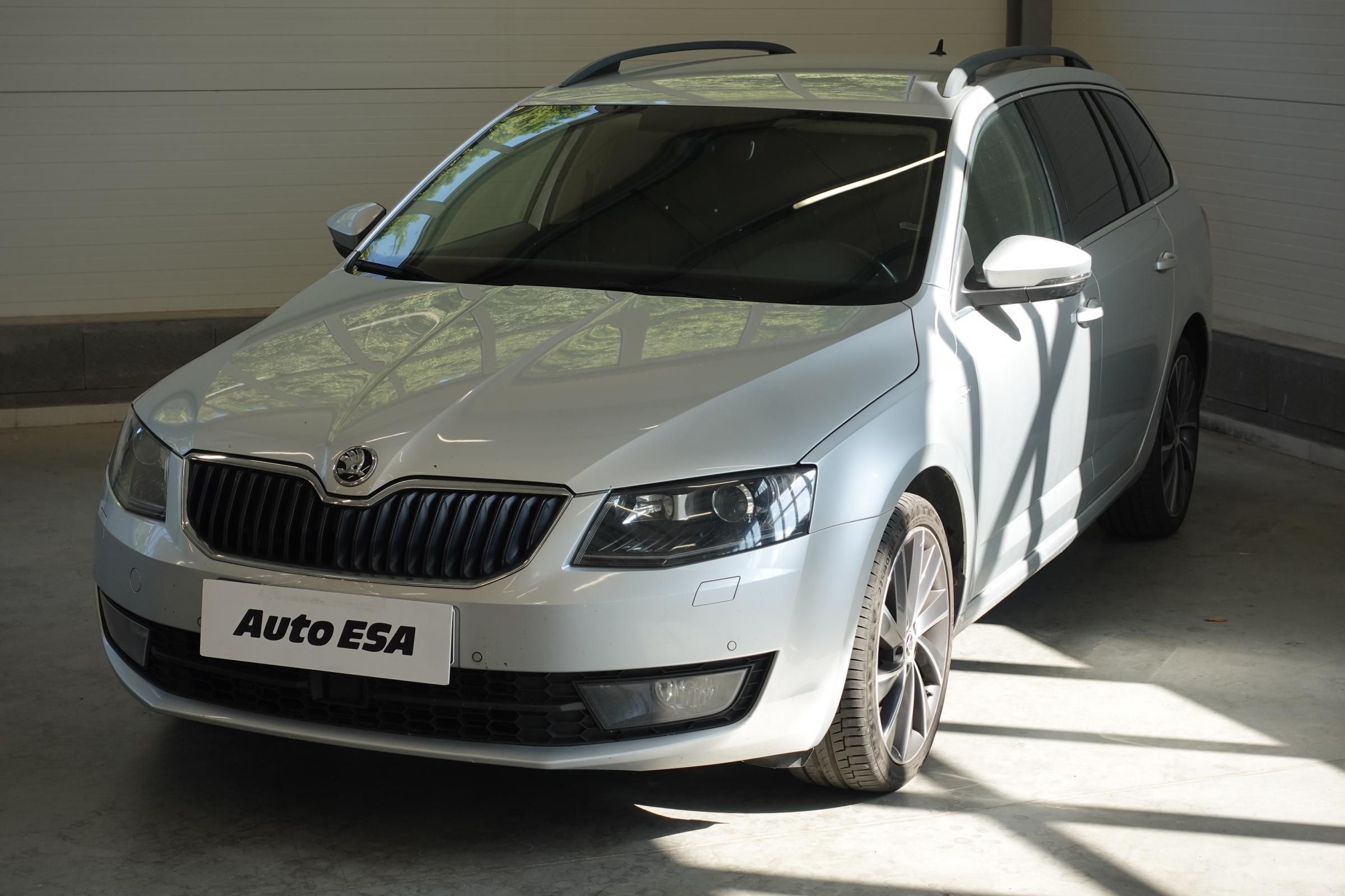 Škoda Octavia III, 2017 - pohled č. 3