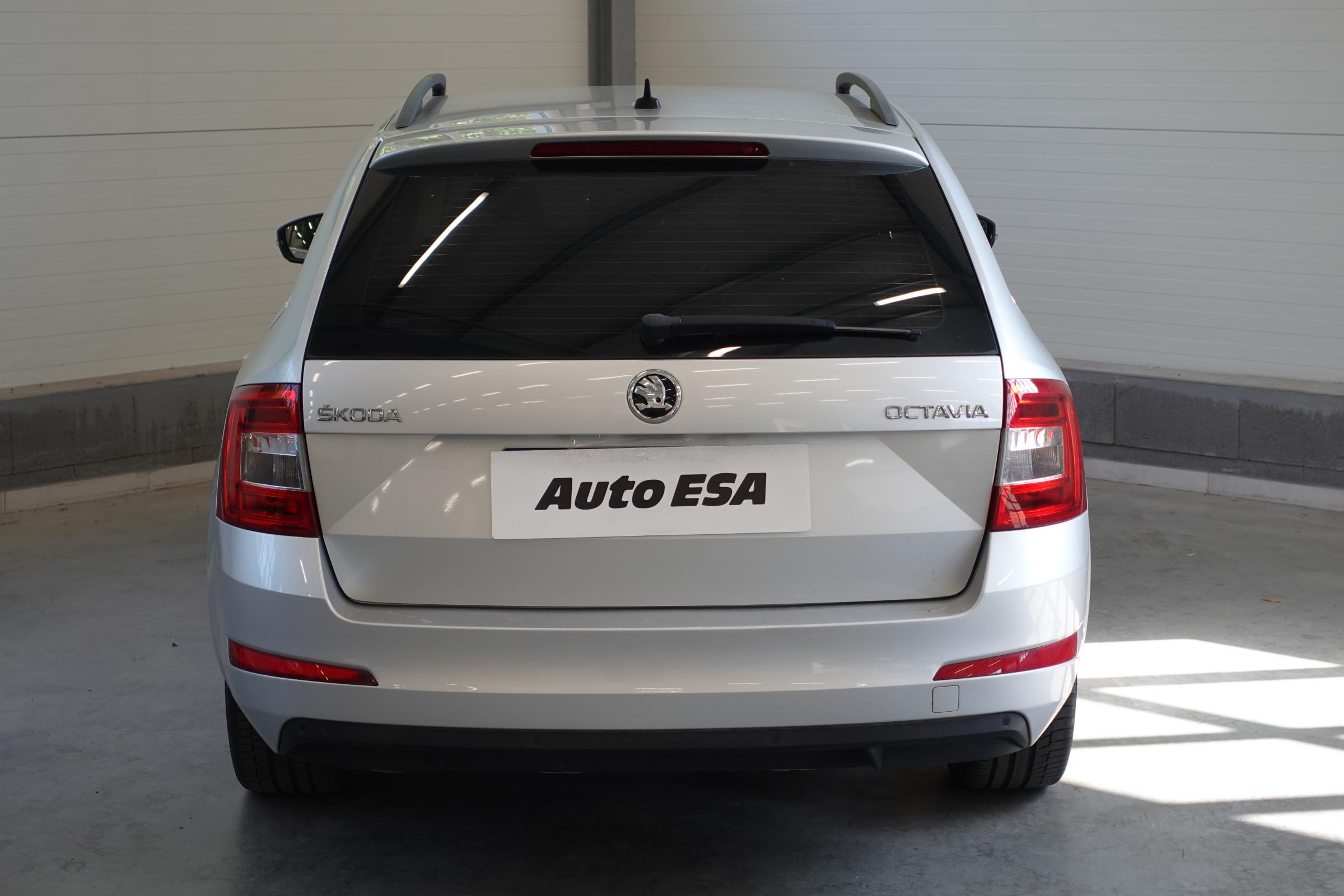 Škoda Octavia III, 2017 - pohled č. 5