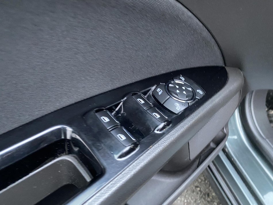 Ford Mondeo 2.0 TDCi 