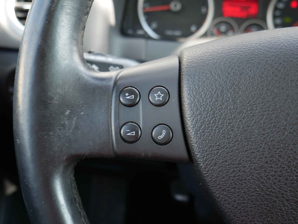 Volkswagen Tiguan 2.0TDi 