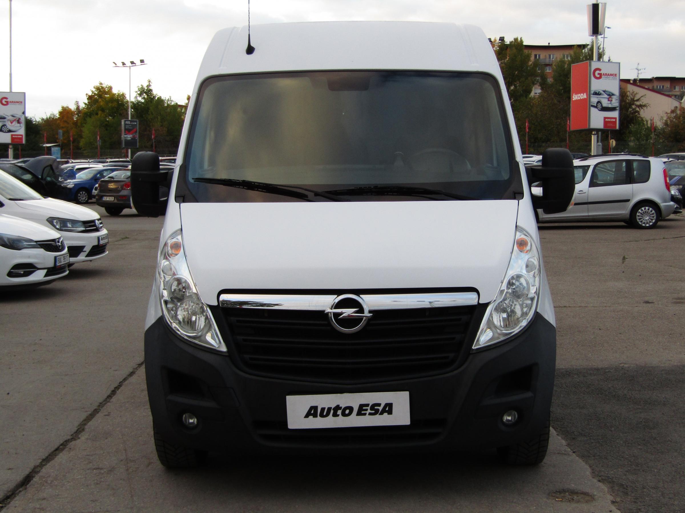 Opel Movano, 2018 - pohled č. 2