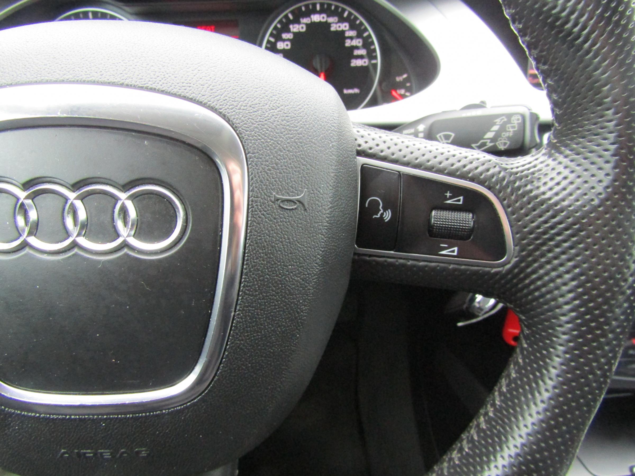 Audi A4 Allroad, 2010 - pohled č. 15