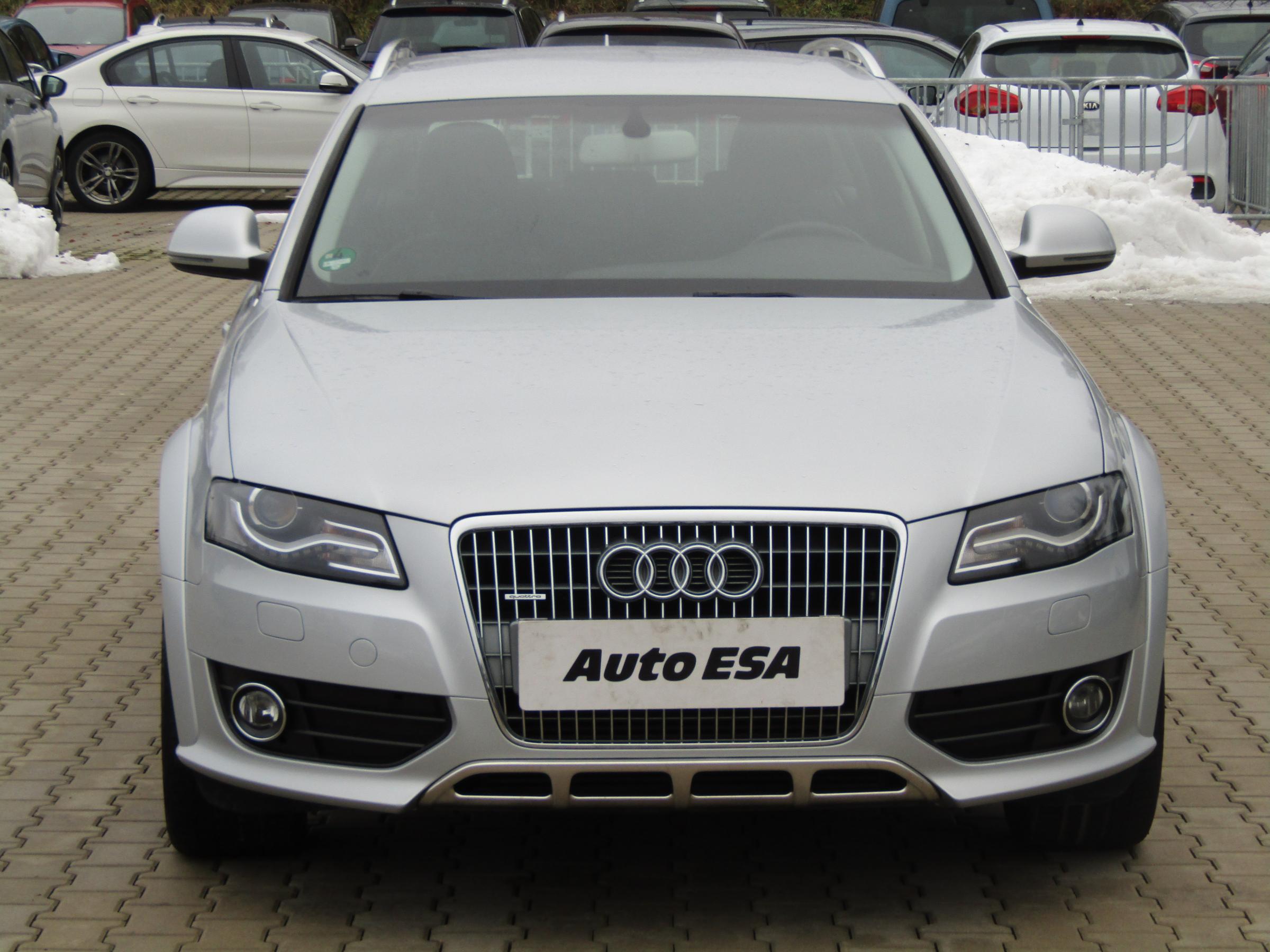 Audi A4 Allroad, 2010 - pohled č. 2