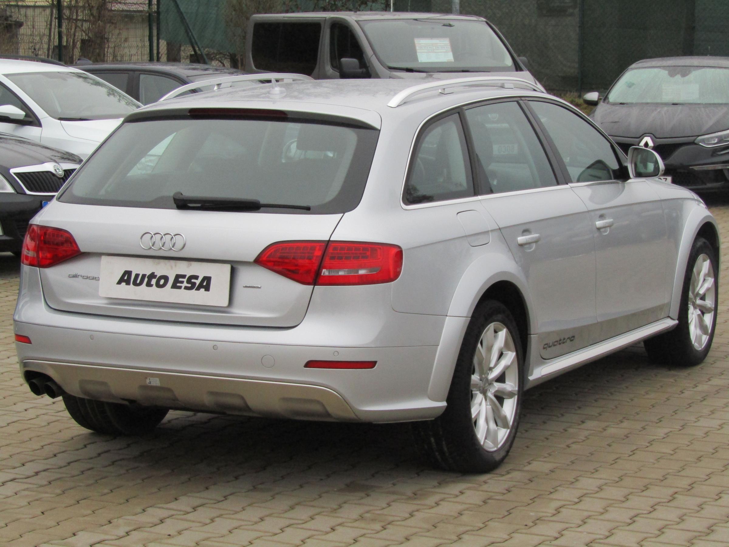 Audi A4 Allroad, 2010 - pohled č. 4