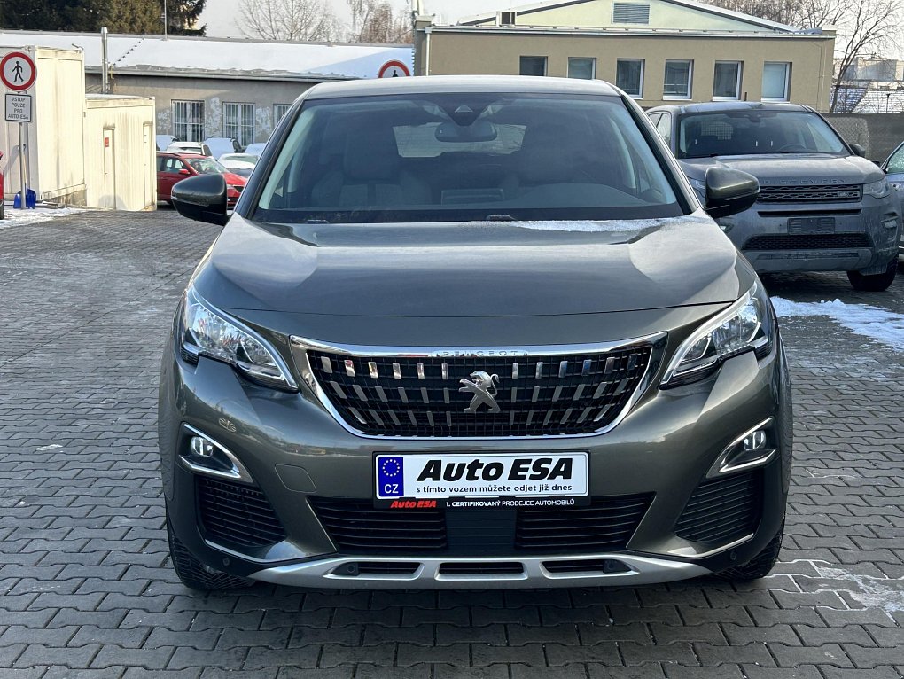 Peugeot 3008 1.2 PT Allure