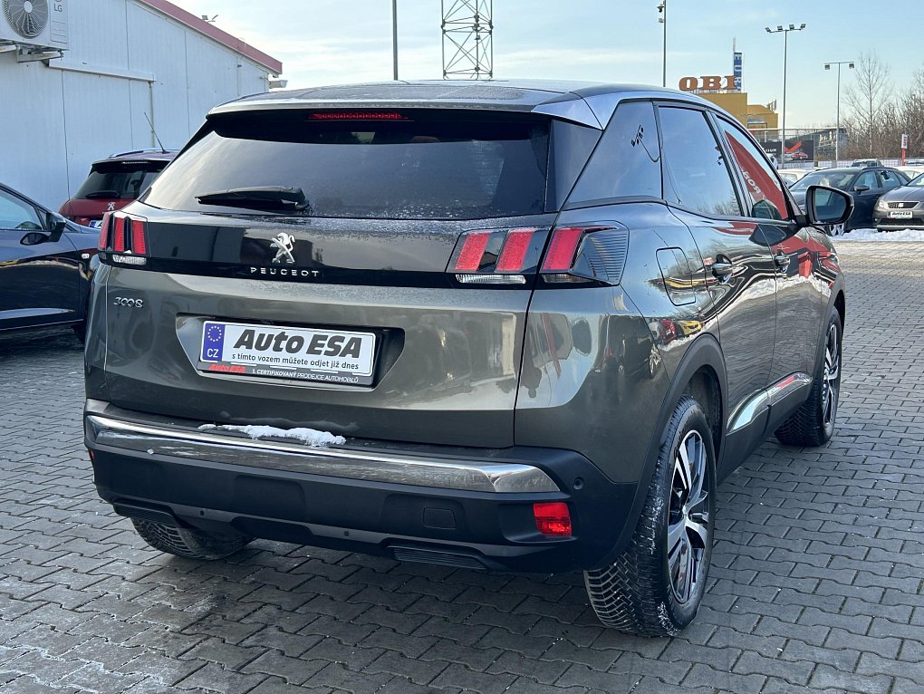 Peugeot 3008 1.2 PT Allure