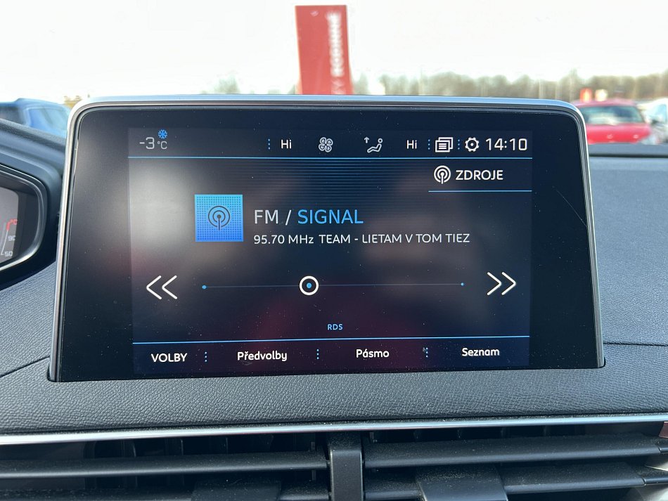 Peugeot 3008 1.2 PT Allure