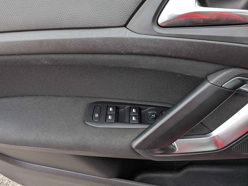 Peugeot 308 1.2PT 