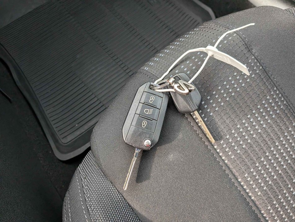 Peugeot 308 1.2PT 