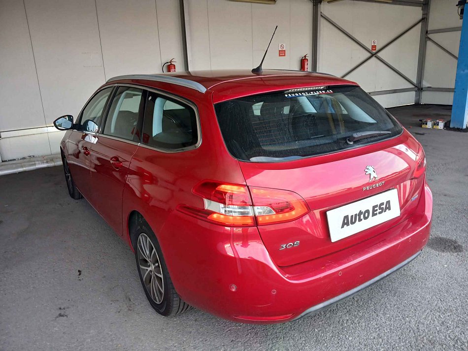 Peugeot 308 1.2PT 