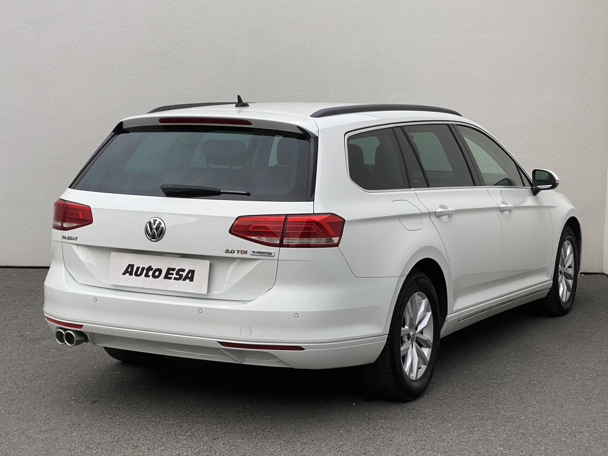 Volkswagen Passat, 2016 - pohled č. 4