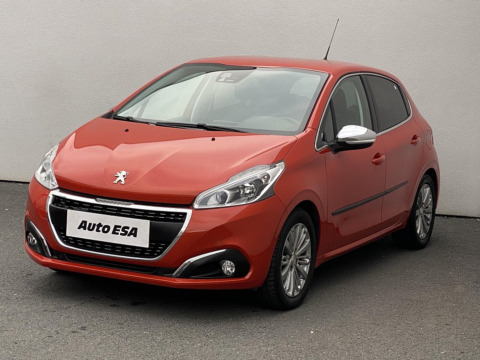 Peugeot 208 1.2PT 