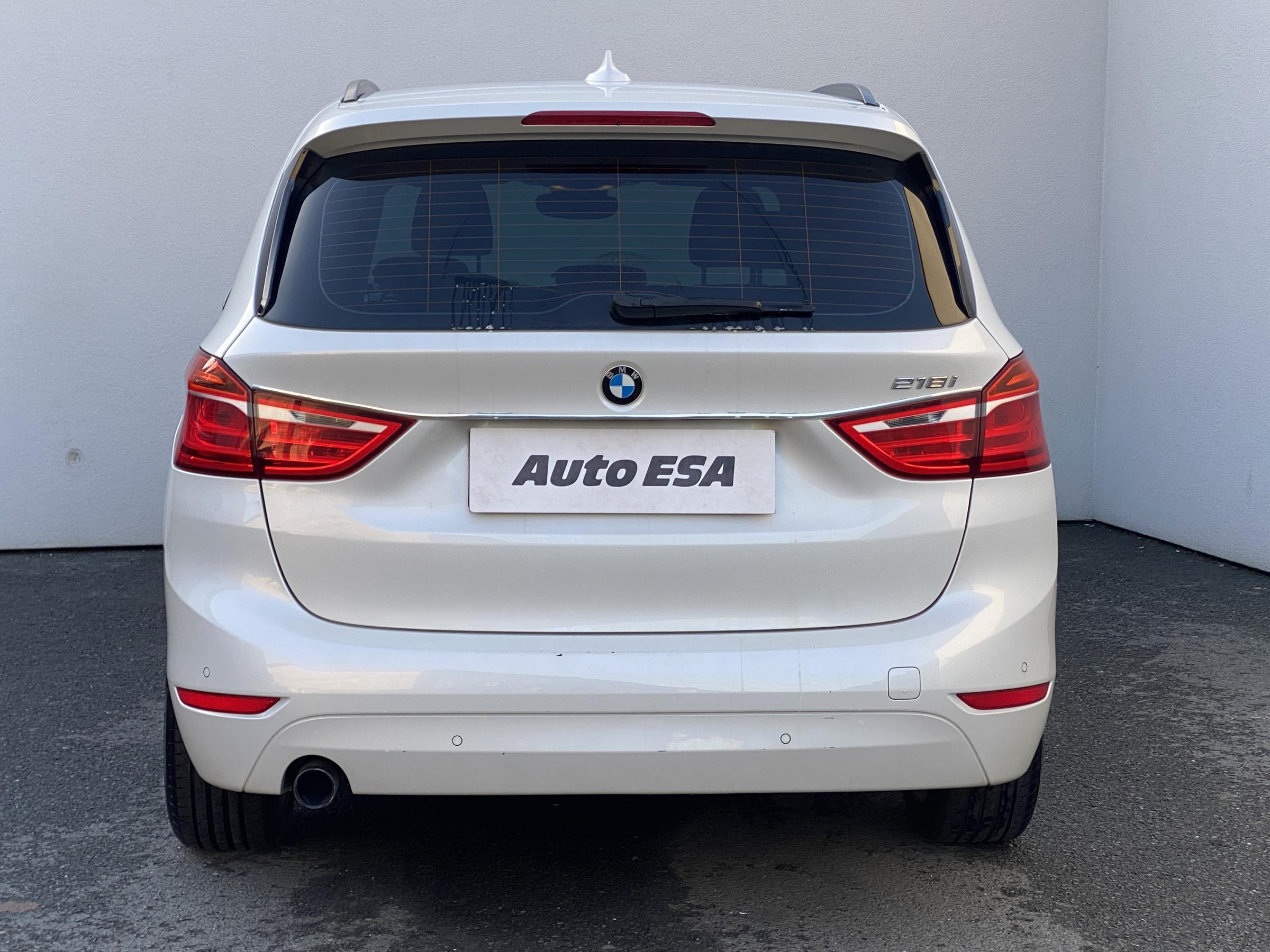 BMW Řada 2, 2017 - pohled č. 5