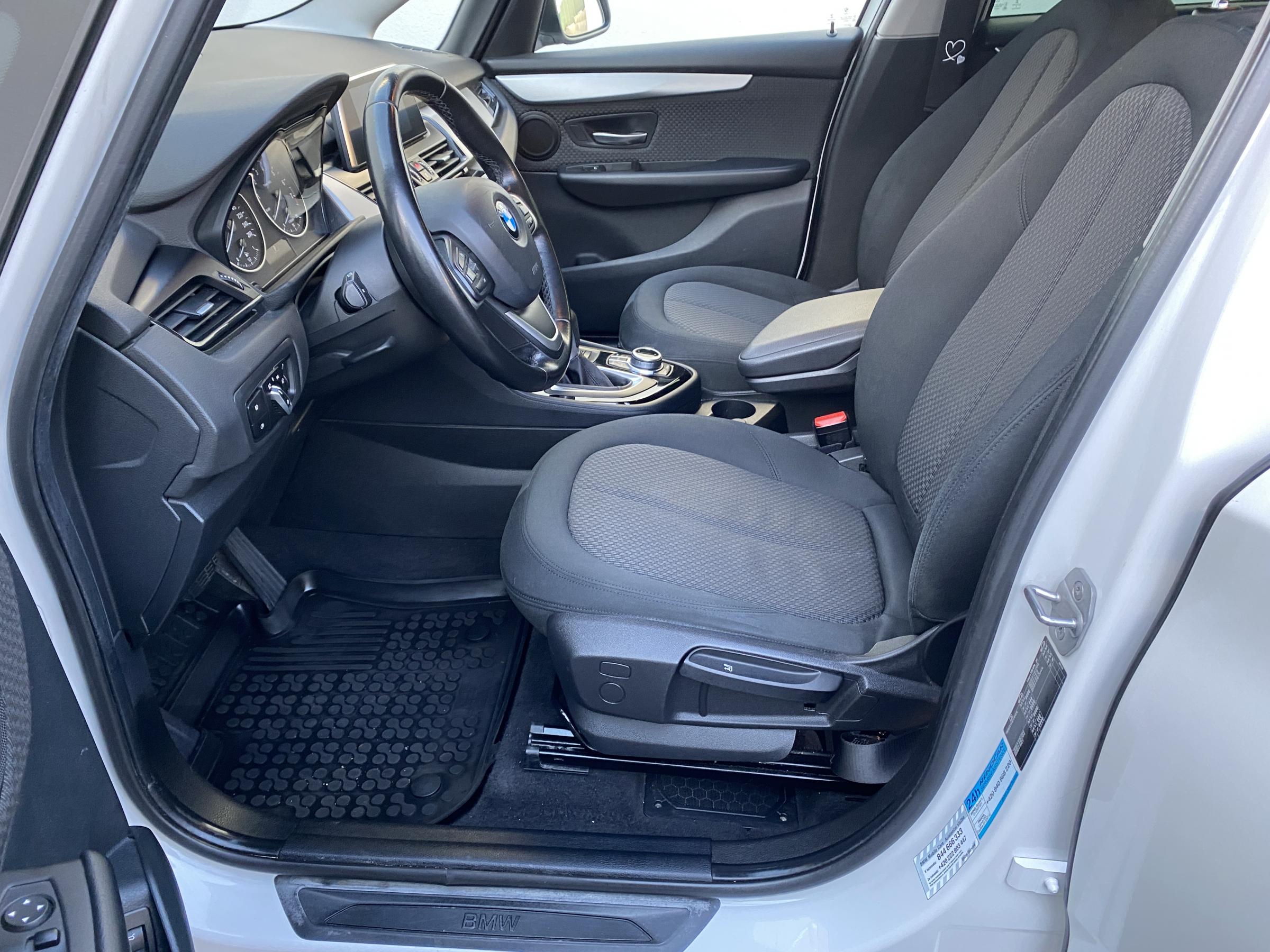 BMW Řada 2, 2017 - pohled č. 9