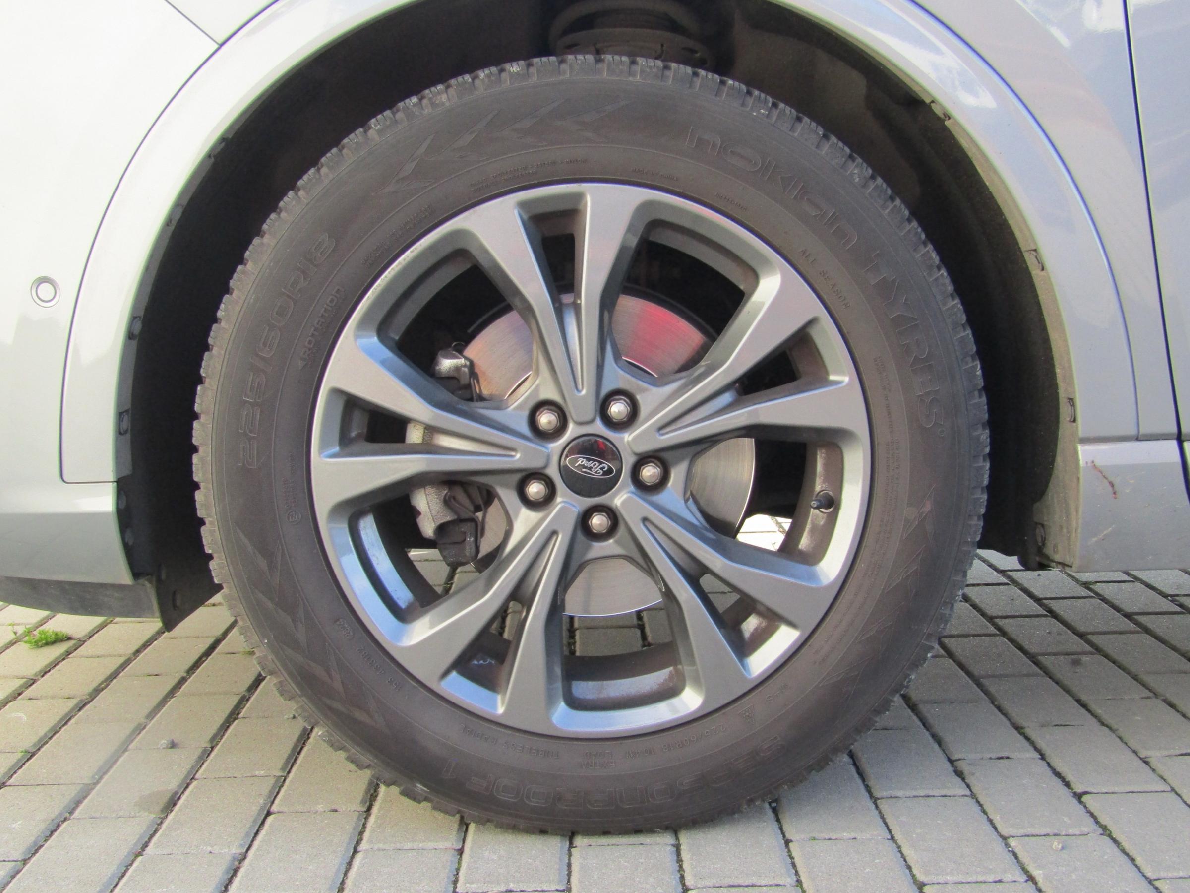 Ford Kuga, 2021 - pohled č. 23