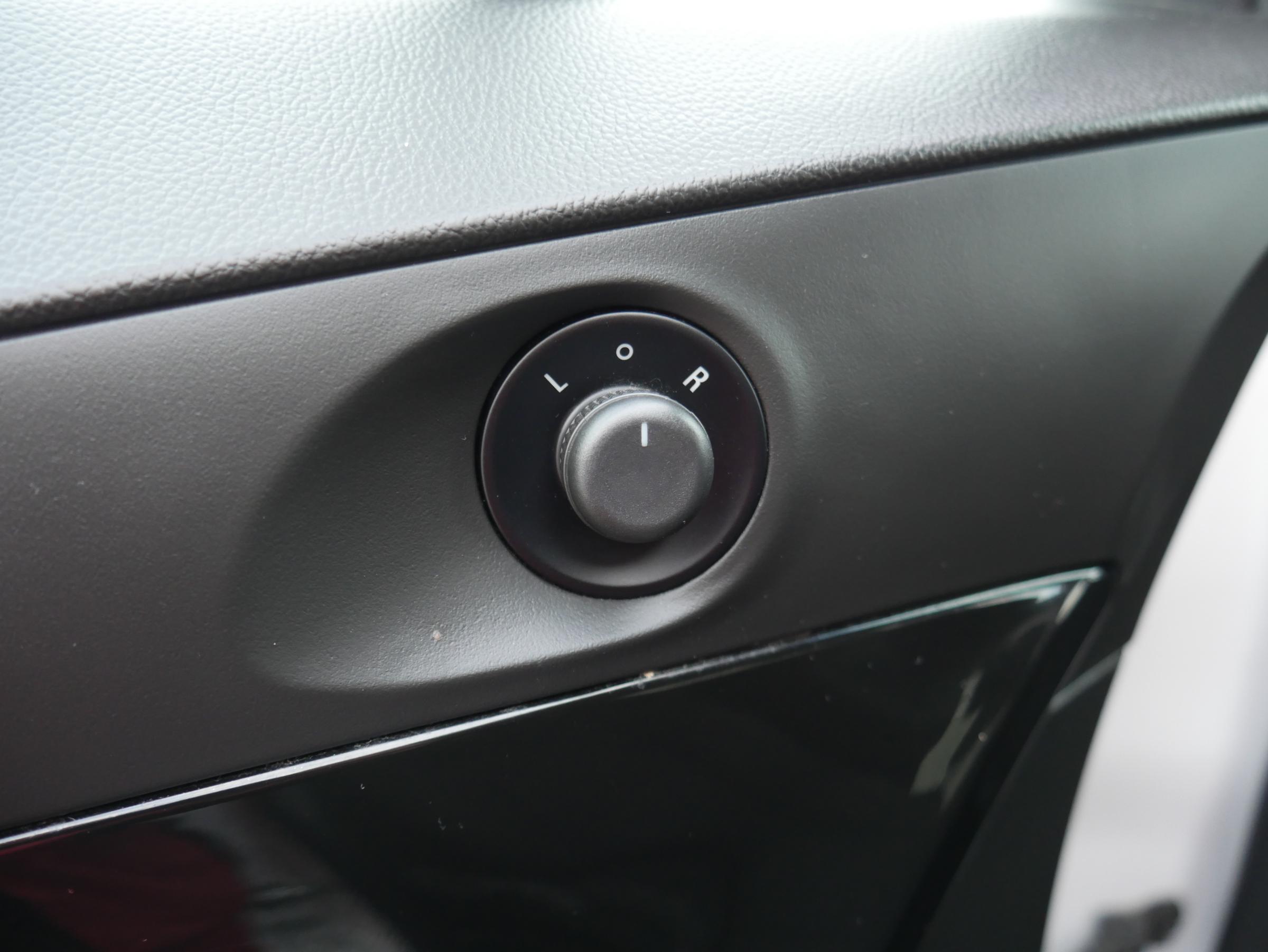 Chevrolet Orlando, 2013 - pohled č. 14