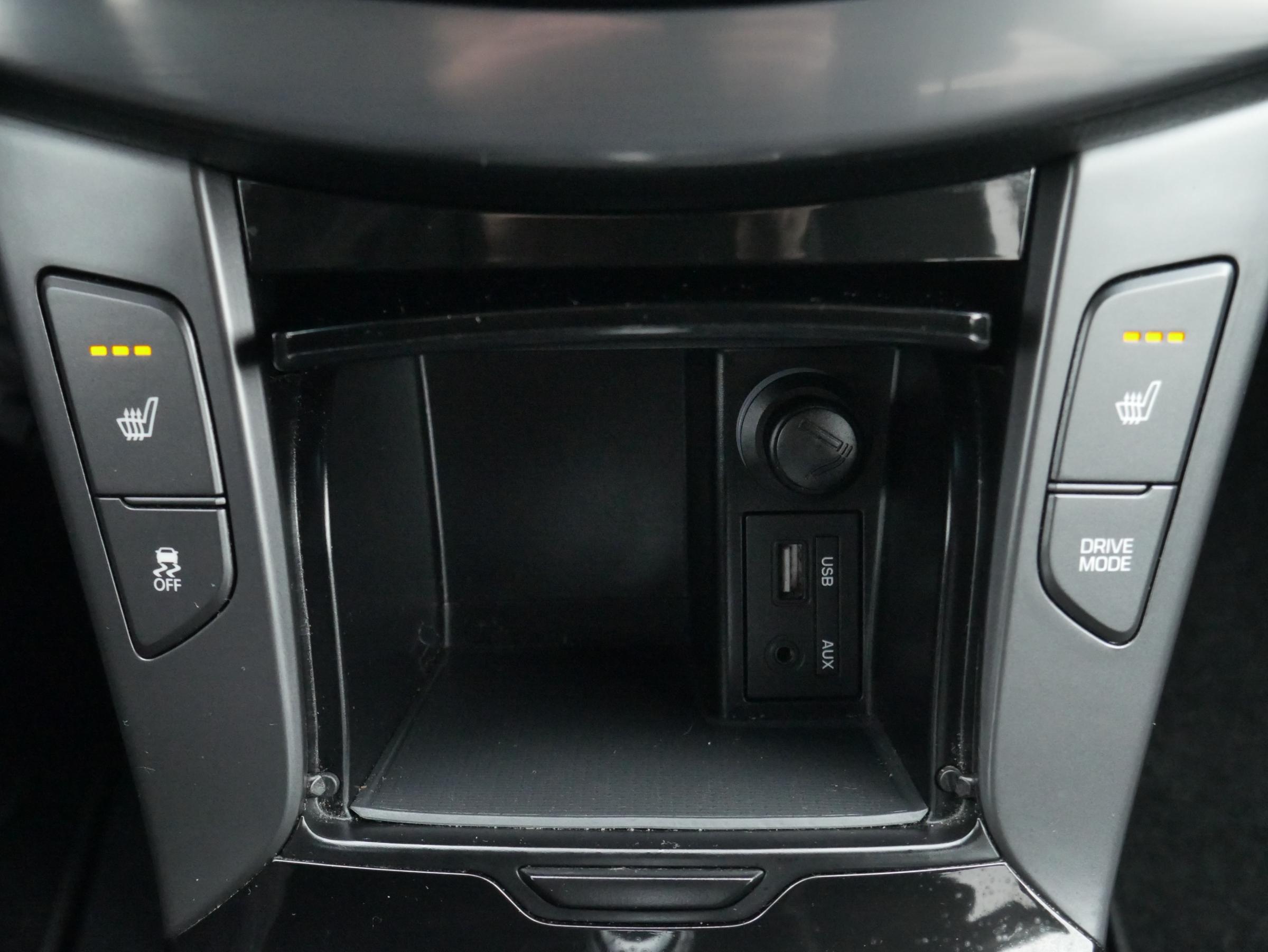 Hyundai i40, 2016 - pohled č. 17