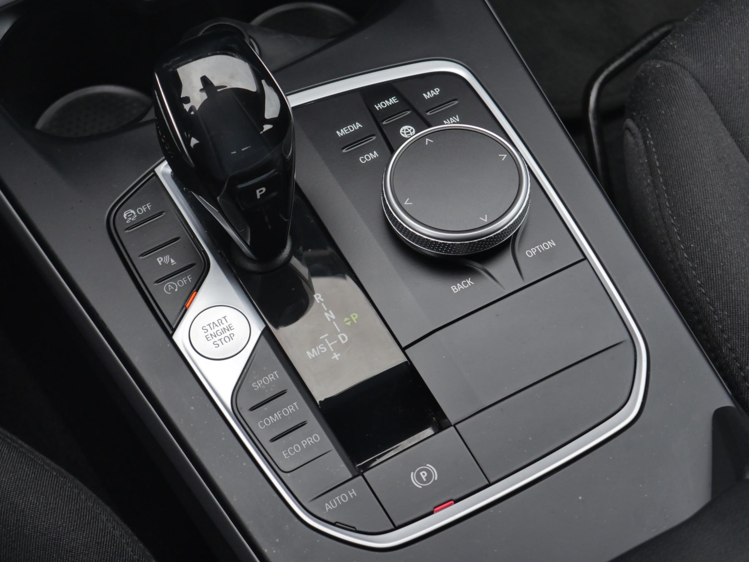 BMW Řada 1, 2019 - pohled č. 14