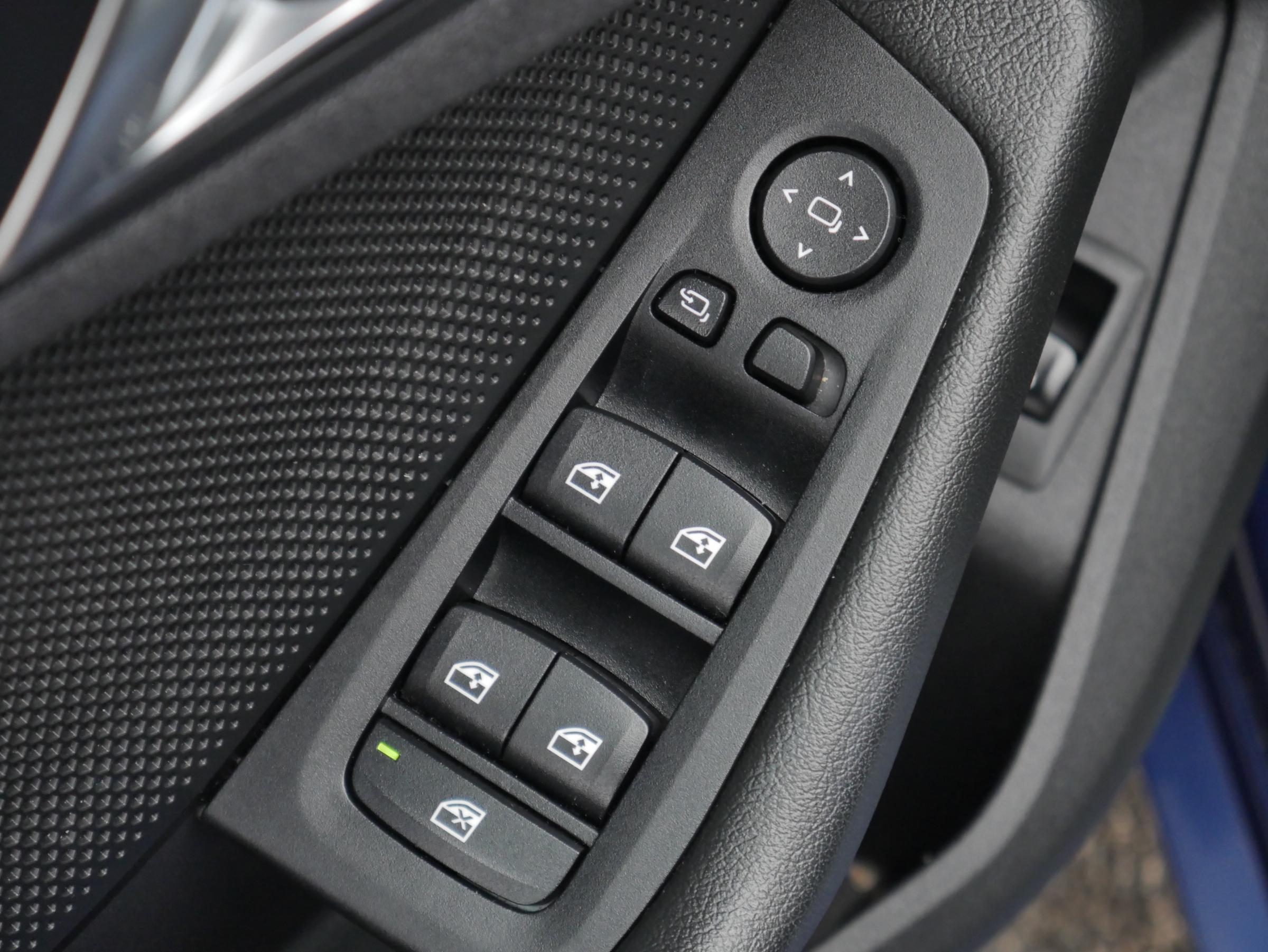 BMW Řada 1, 2019 - pohled č. 20