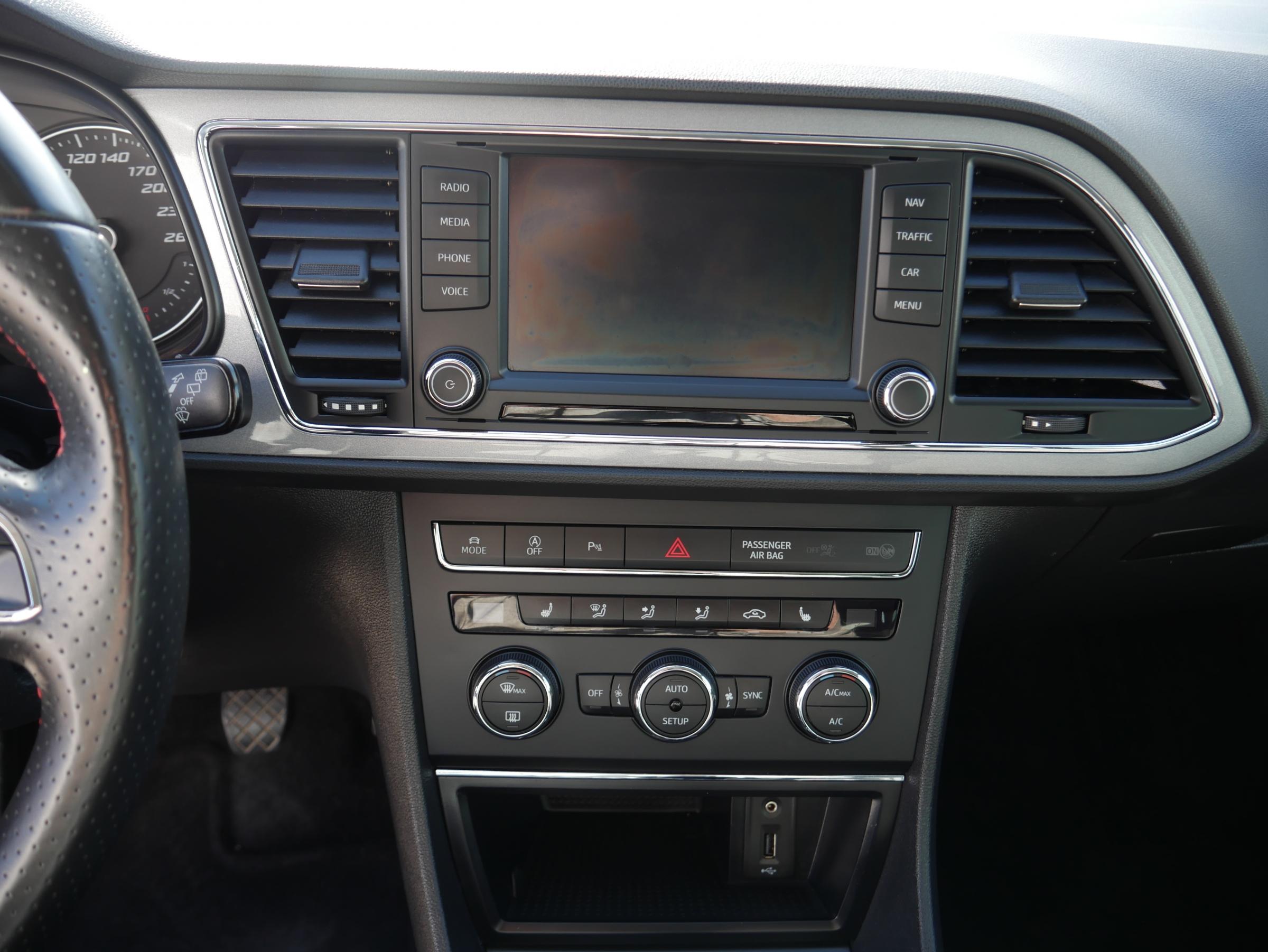 Seat Leon, 2015 - pohled č. 11