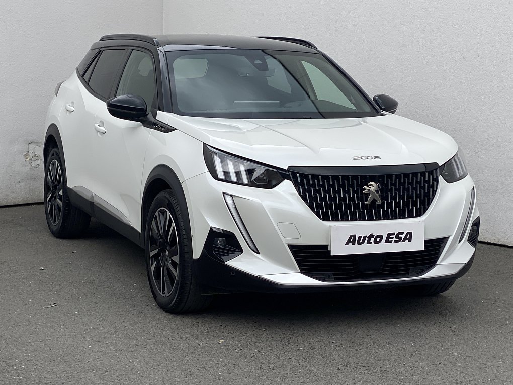 Peugeot 2008 1.2PT GT Line