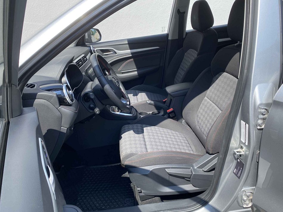 MG ZS 1.5 