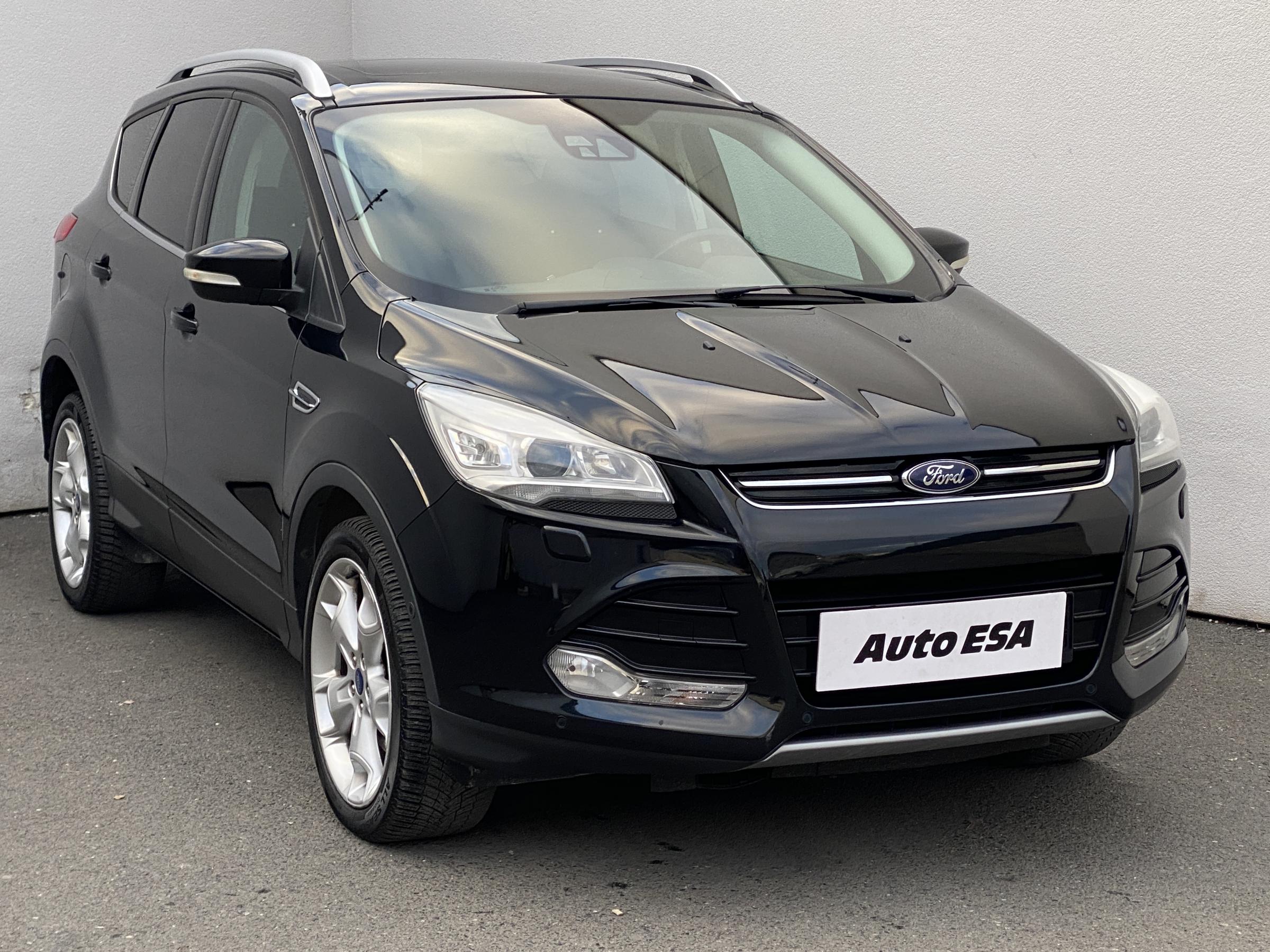 Ford Kuga, 2014 - celkový pohled