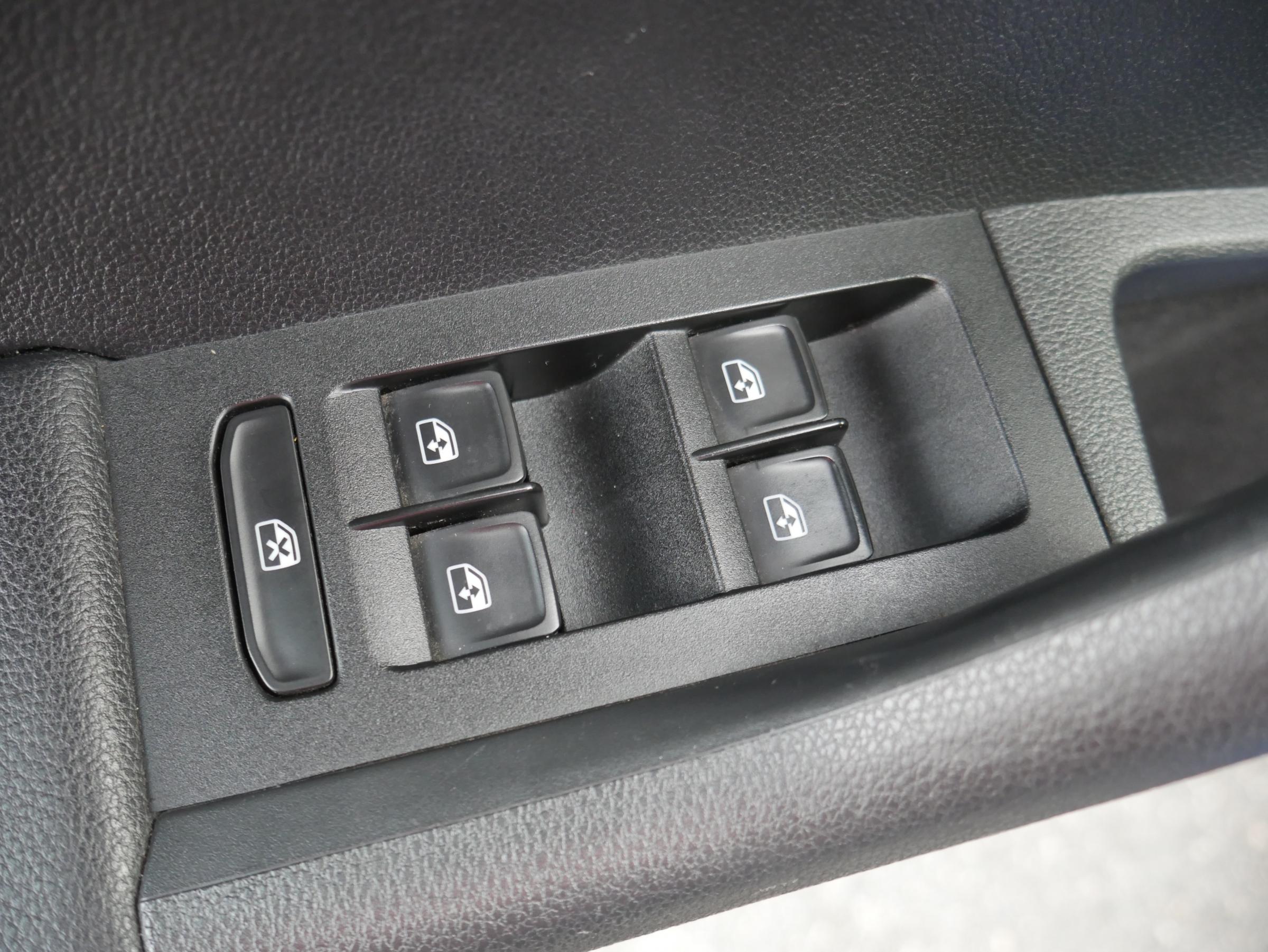 Škoda Octavia III, 2015 - pohled č. 16