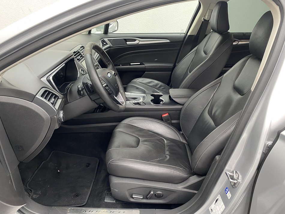 Ford Mondeo 2.0 TDCi Titanium AWD