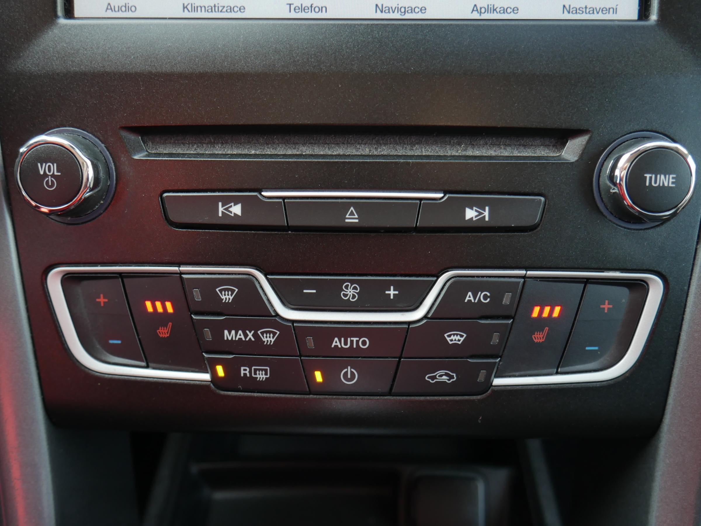 Ford Mondeo, 2018 - pohled č. 15