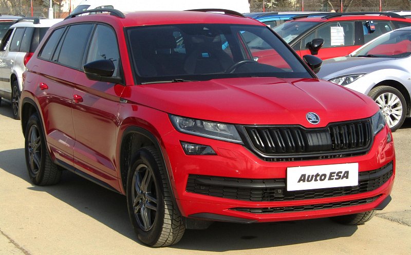 Škoda Kodiaq 2.0TDi SportLine 4x4, 7míst