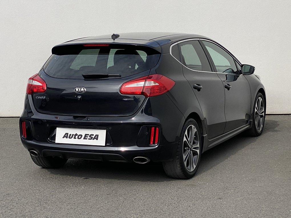 Kia Ceed 1.6 CRDi GT Line