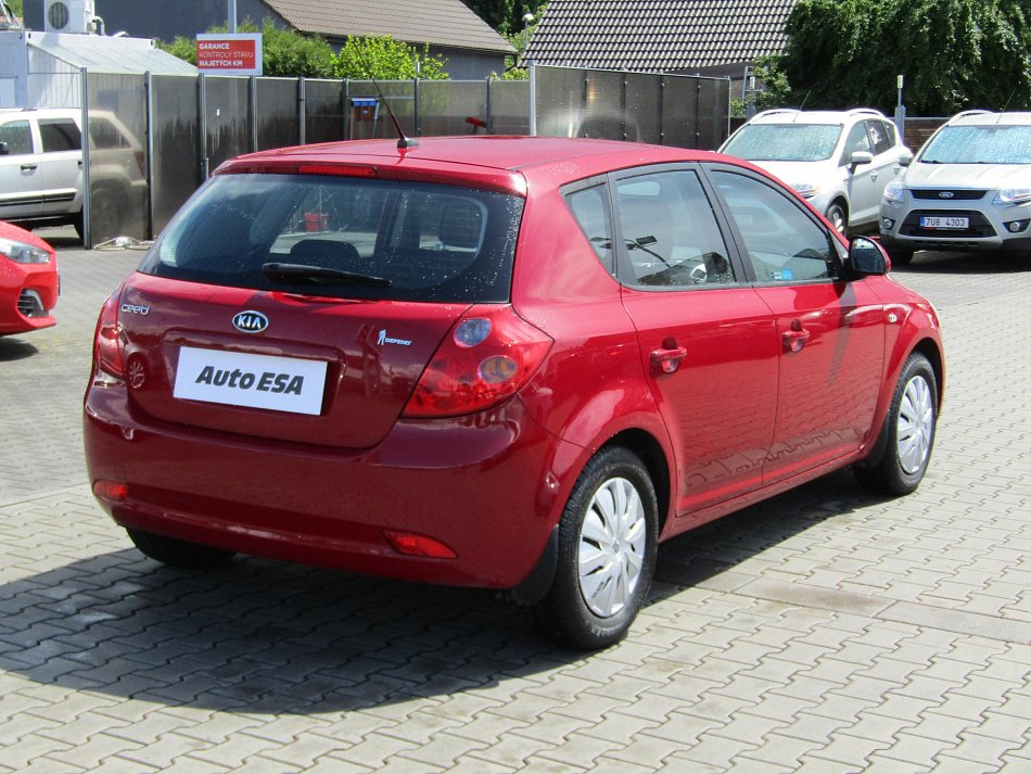 Kia Ceed 1.4i 